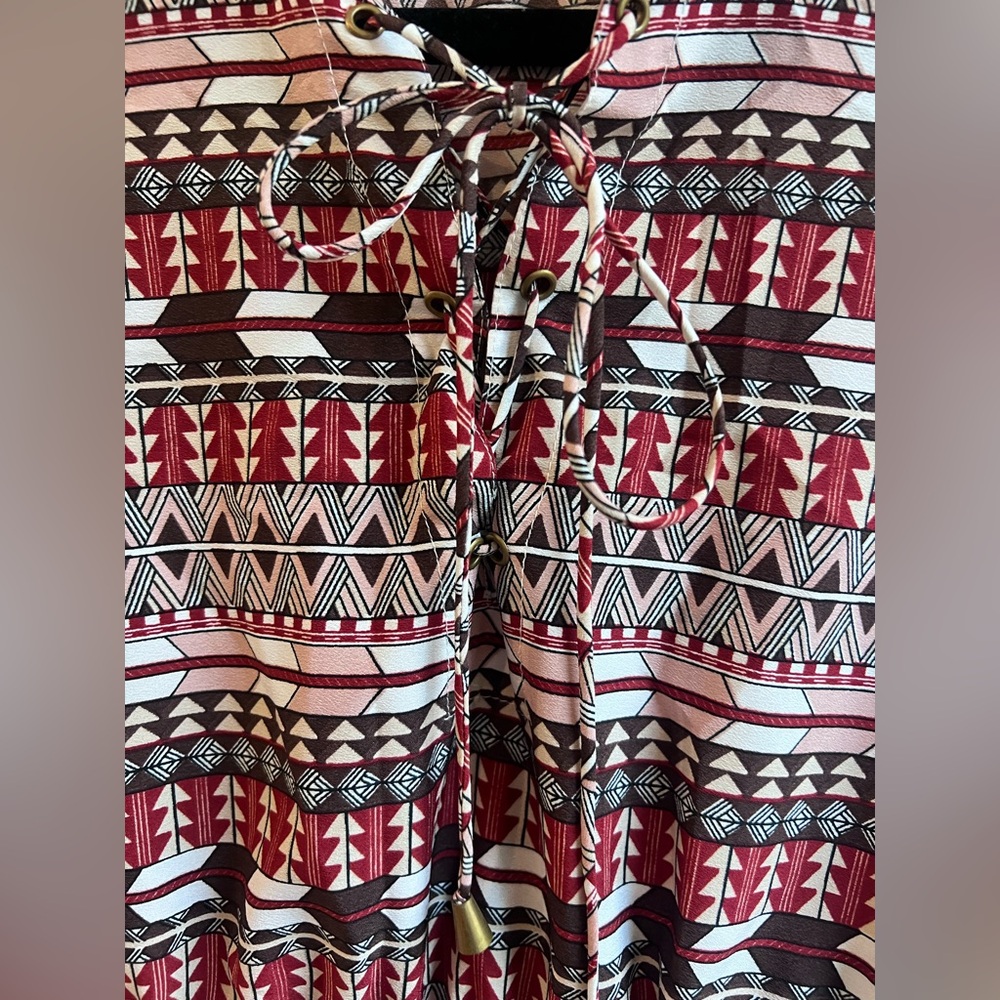 Speed Control Geometric Mini Dress - Red and Black - Picture 2 of 6